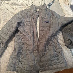 Patagonia Grey/ Silver lightweight jacket women's mediums, used